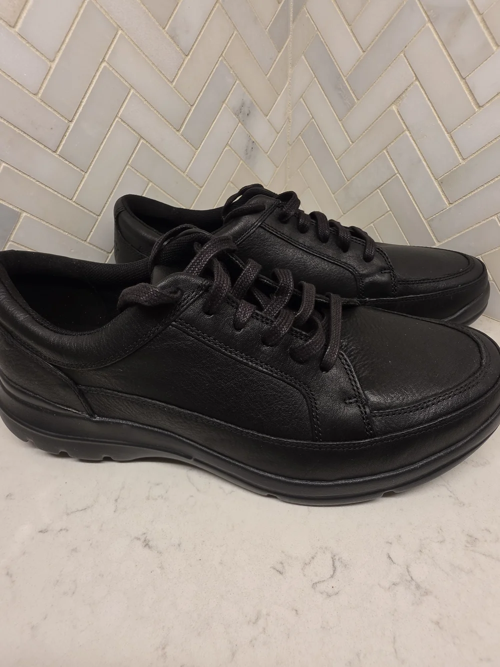 Rockport Men's Black Leather Lace-Up Comfort Oxfords